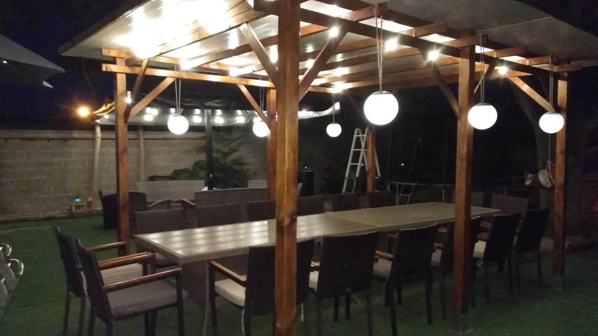 Agradable Casa Rural Con Piscina Privada Vallfogona de Balaguer Spain
