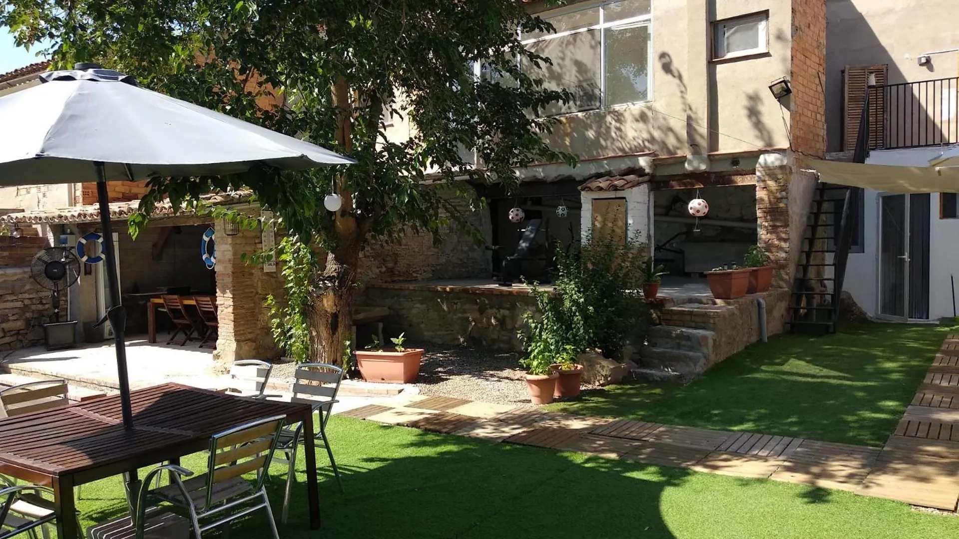 Agradable Casa Rural Con Piscina Privada Vallfogona de Balaguer 0*,